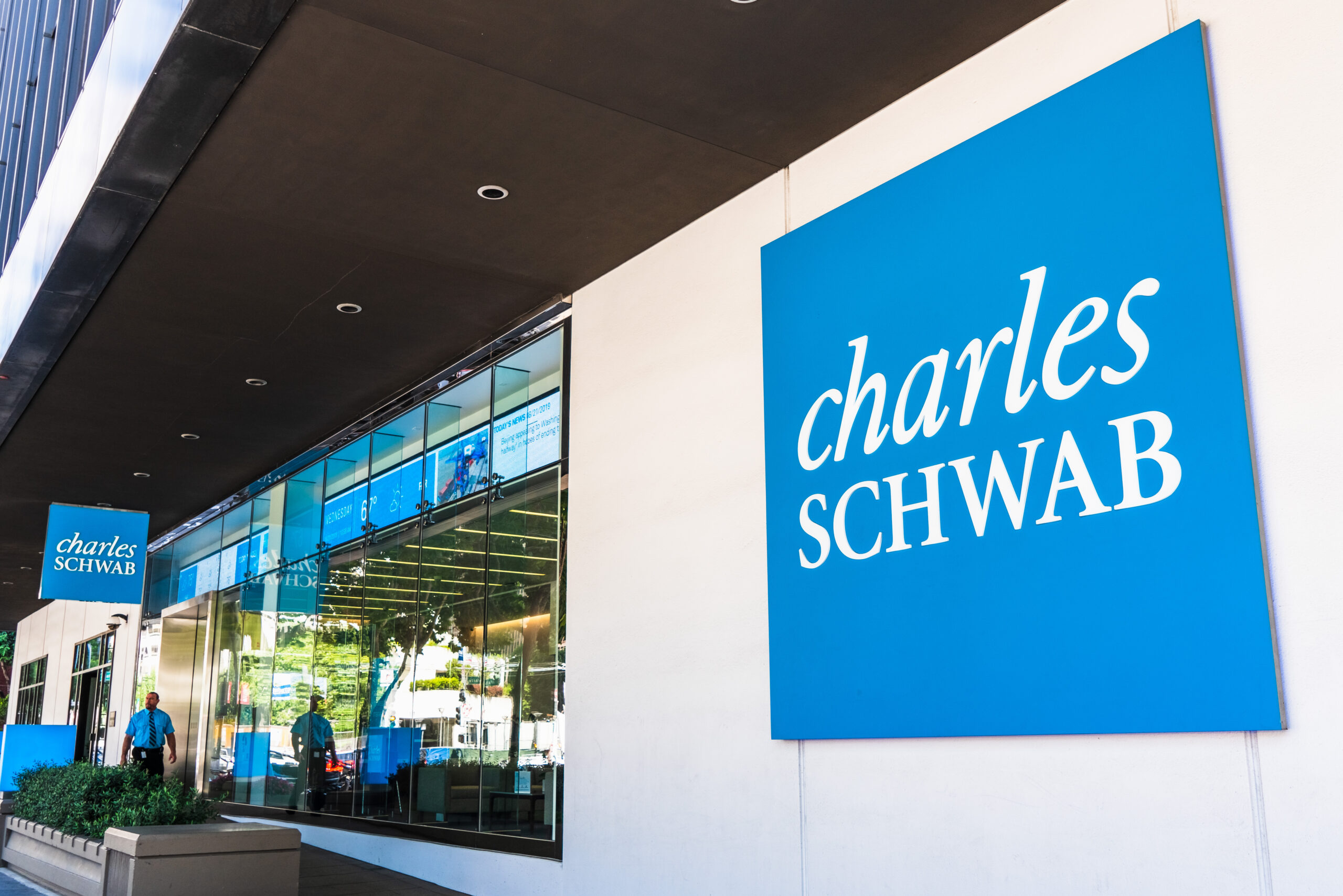 Clinton Marrs featured in Article from RIABiz on Schwab Dispute (2011)